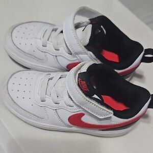 Nike White and Red Toddler Sneakers
